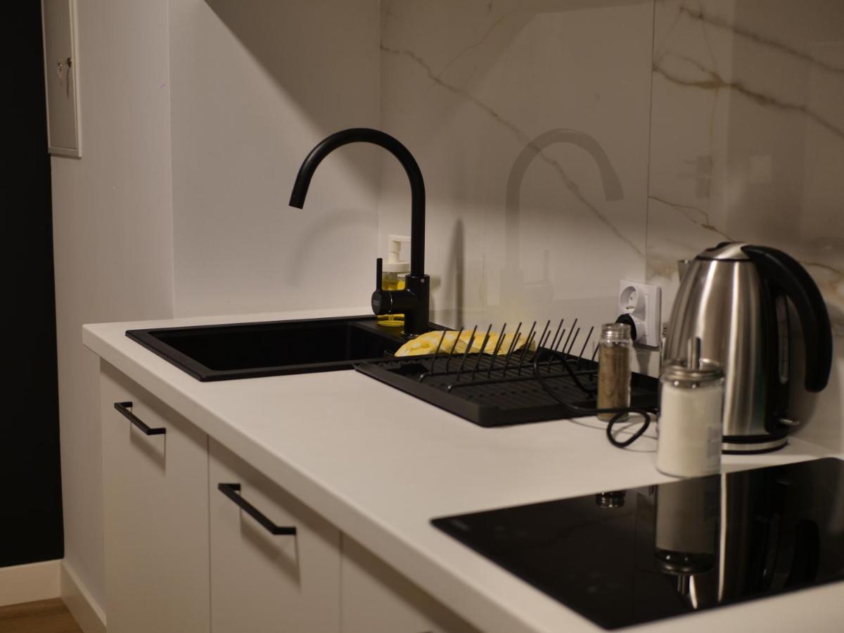 Przytulna Kawalerka 77 Apartment Wroclaw Ngoại thất bức ảnh
